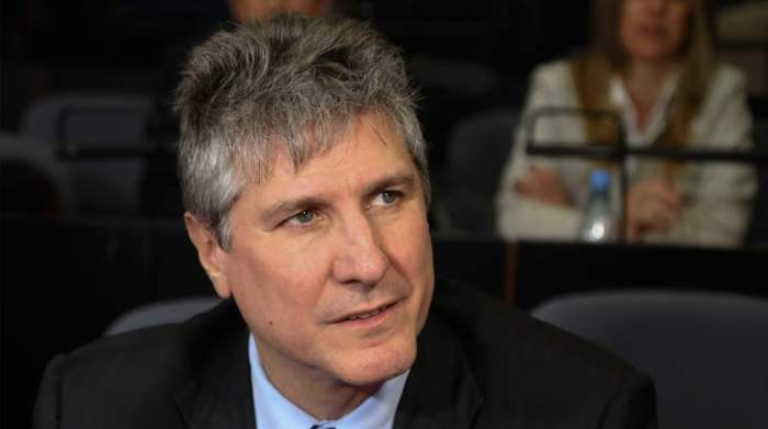 NACIÓN OFICIALIZÓ LA QUITA DE LA JUBILACIÓN DE PRIVILEGIO A AMADO BOUDOU